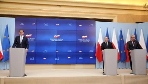 Premier Mateusz Morawiecki, minister spraw wewnętrznych i administracji Mariusz Kamiński oraz minister zdrowia Adam Niedzielski