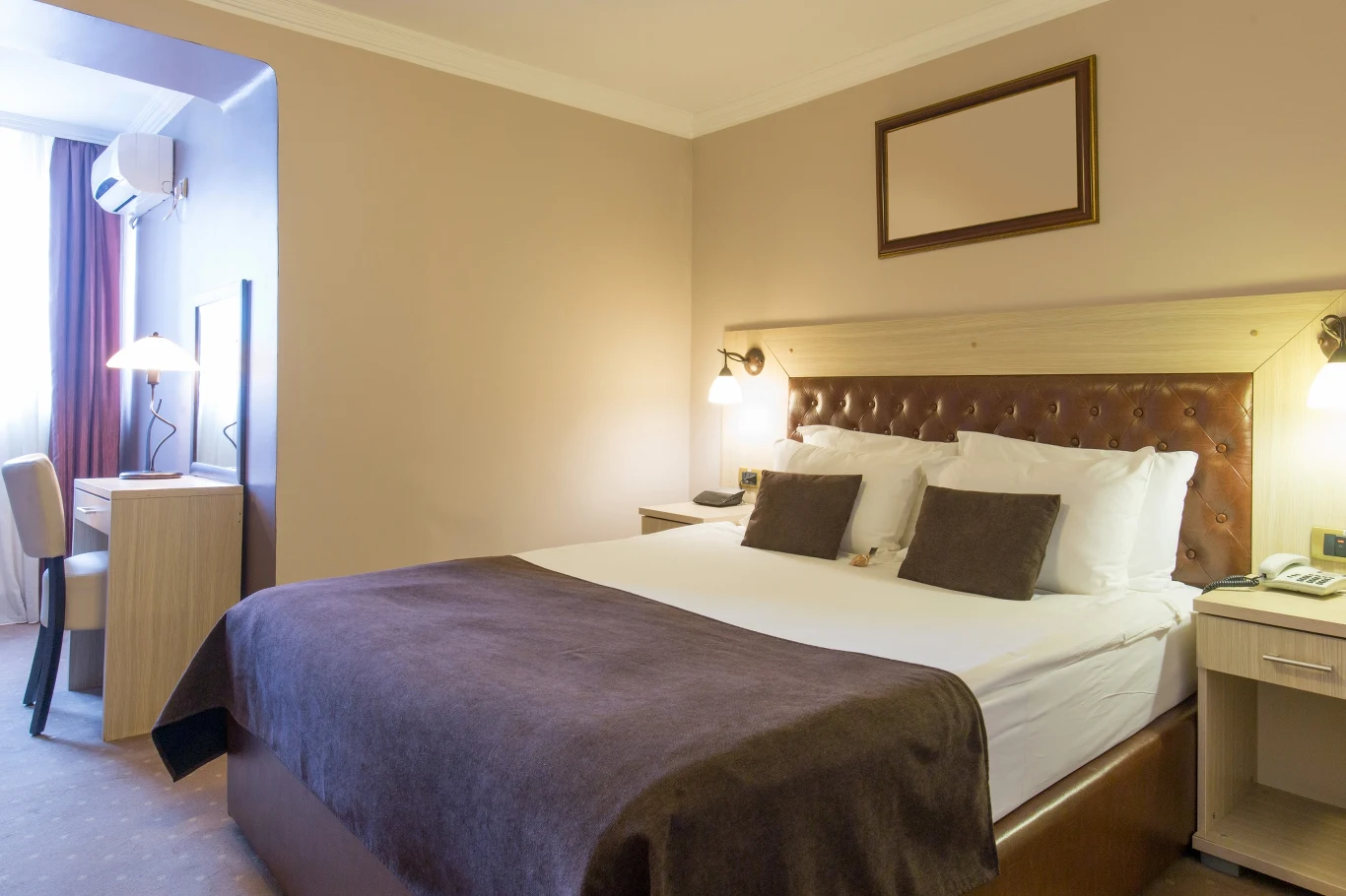 Styl hotelowy kojarzy się z elegancją i komfortem