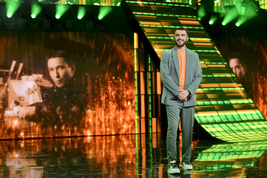 Kamil Bednarek na festiwalu w Opolu Kamil Bednarek na festiwalu w Opolu