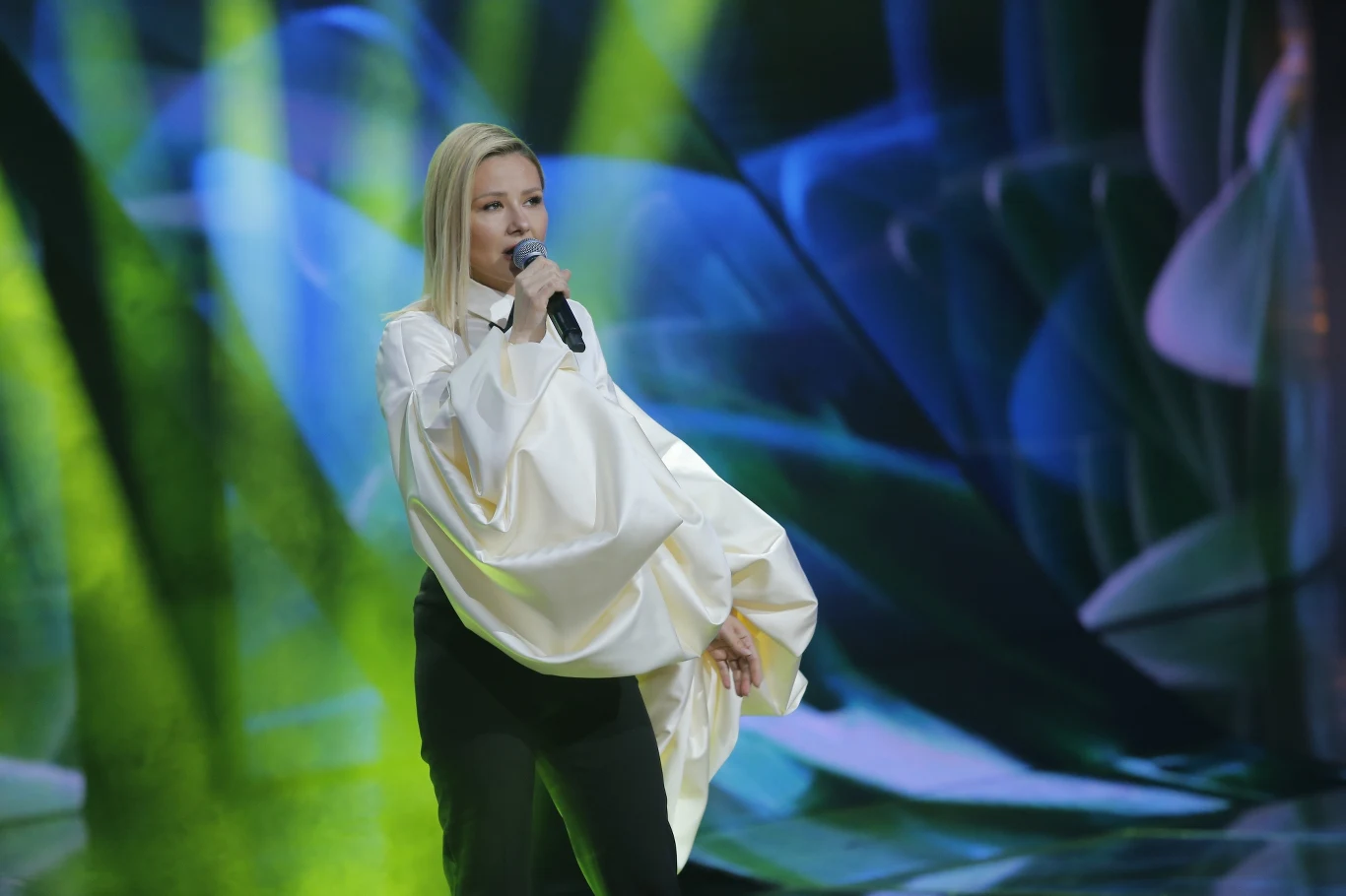 Anna Karwan przypomniała utwór "Pogrążona we śnie Natalia".