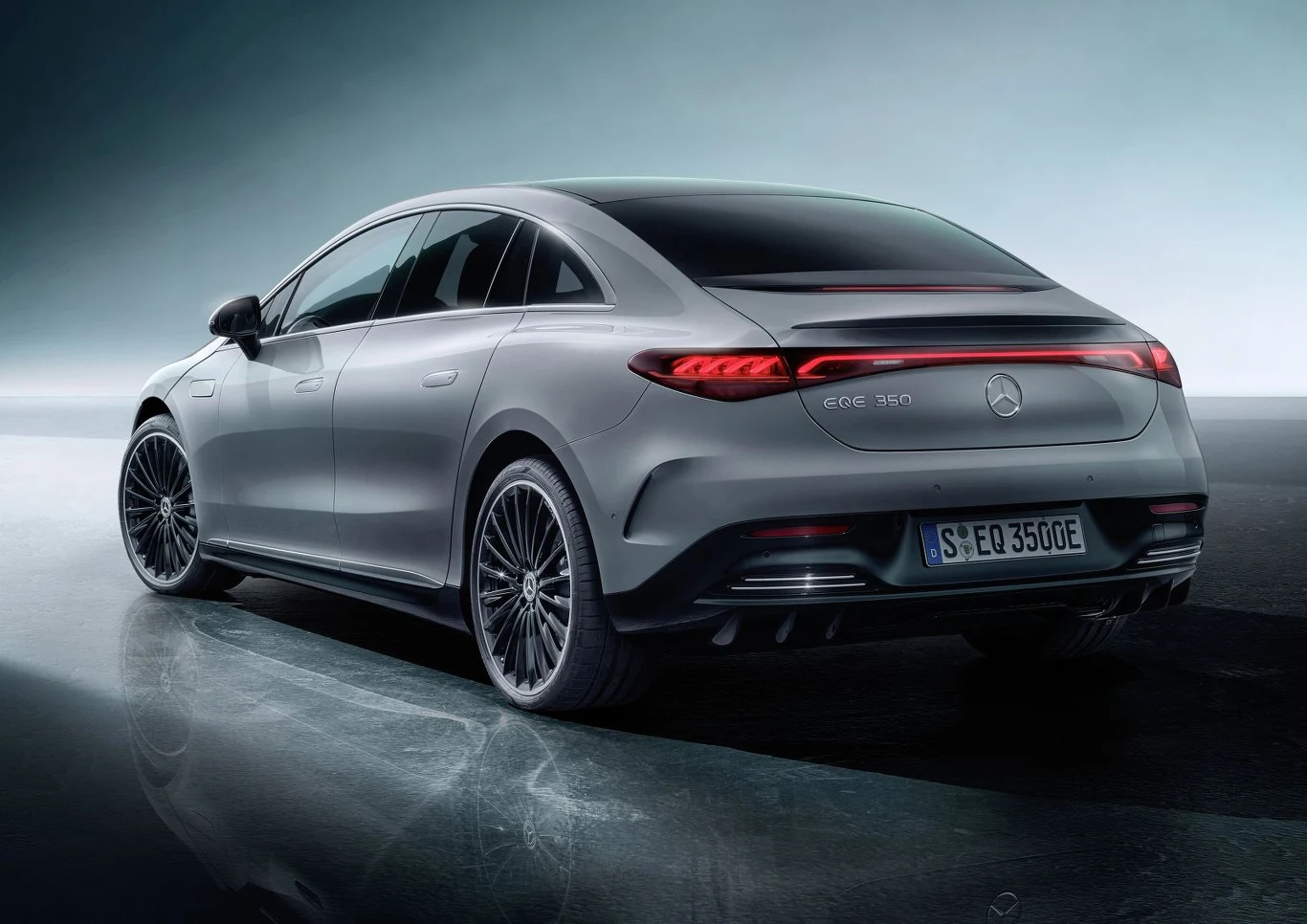 Mercedes-EQ EQE Mercedes-EQ EQE