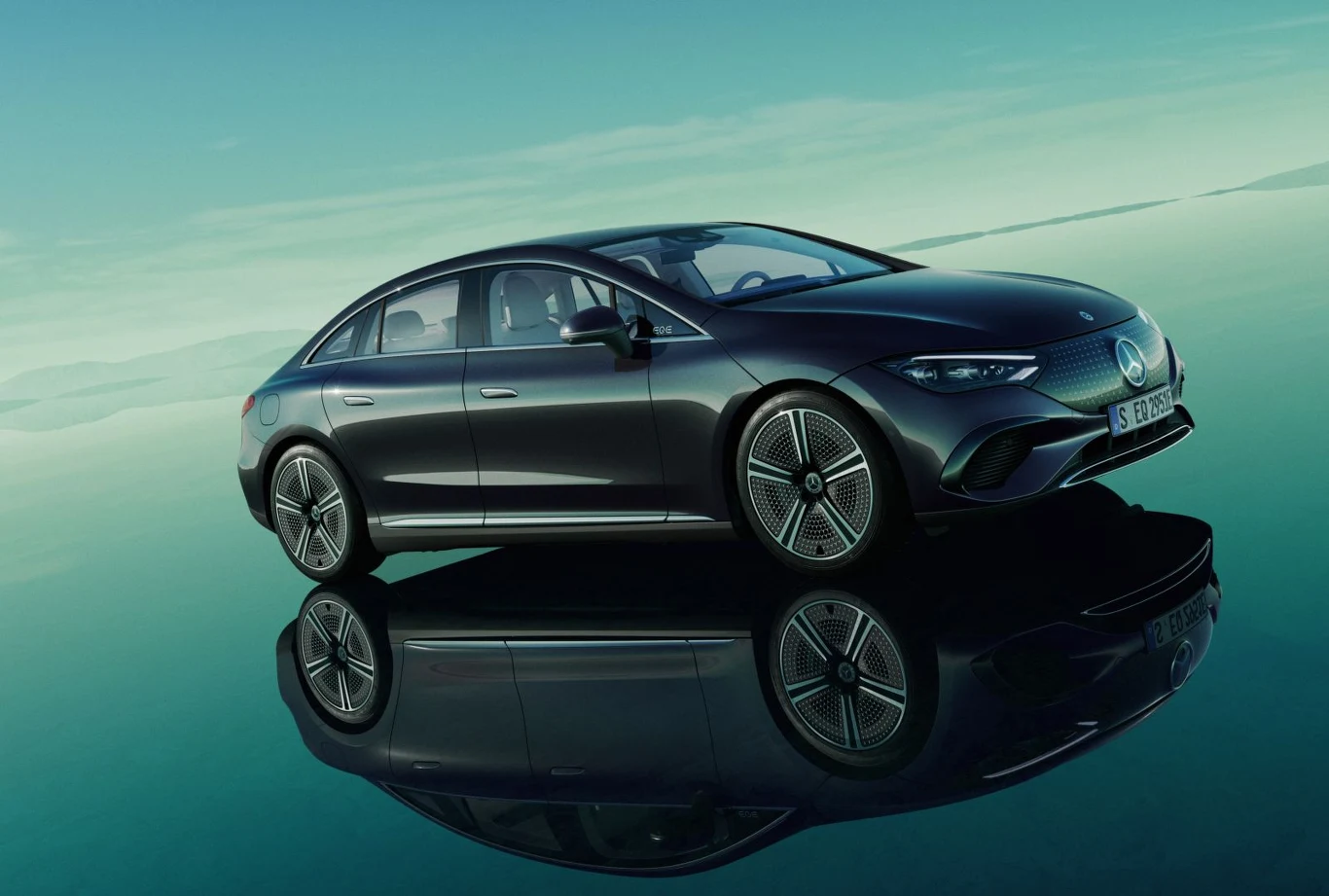 Mercedes-EQ EQE Mercedes-EQ EQE