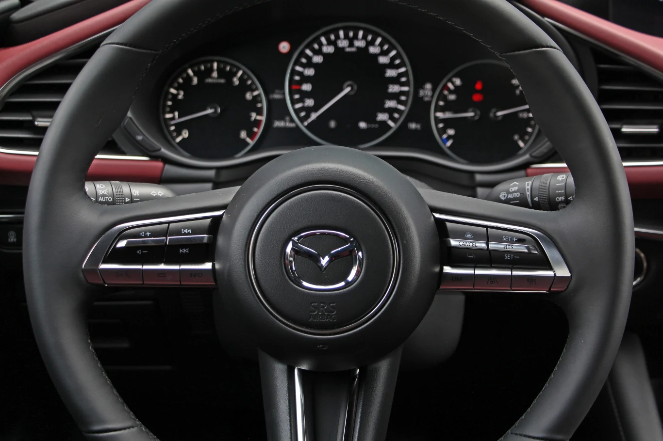 Mazda 3 e-SkyactivX Enso Mazda 3 e-SkyactivX Enso