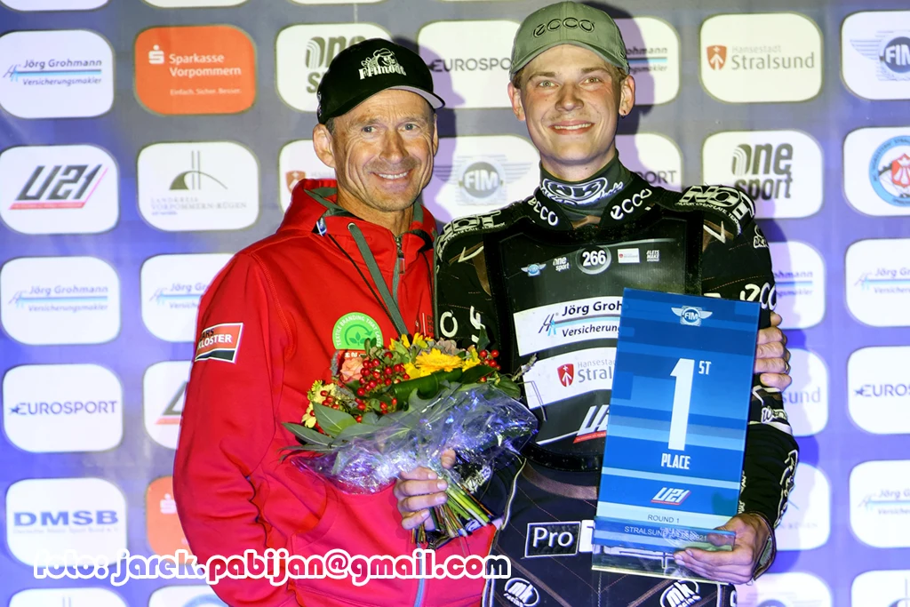 Hans Nielsen i Mads Hansen Hans Nielsen i Mads Hansen