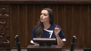 Klaudia Jachira podczas wystąpienia w Sejmie