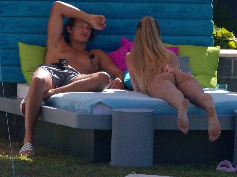 "Love Island. Wyspa Miłości" "Love Island. Wyspa Miłości"