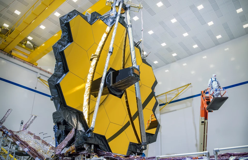 Zwierciadło JWST