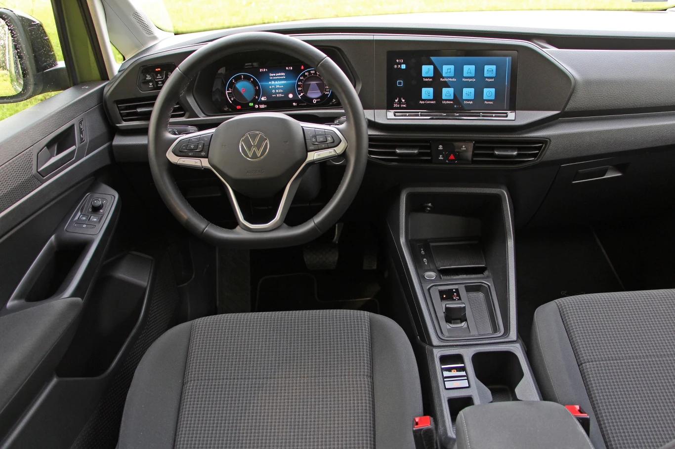 Volkswagen Caddy California 2.0 TDI DSG Volkswagen Caddy California 2.0 TDI DSG