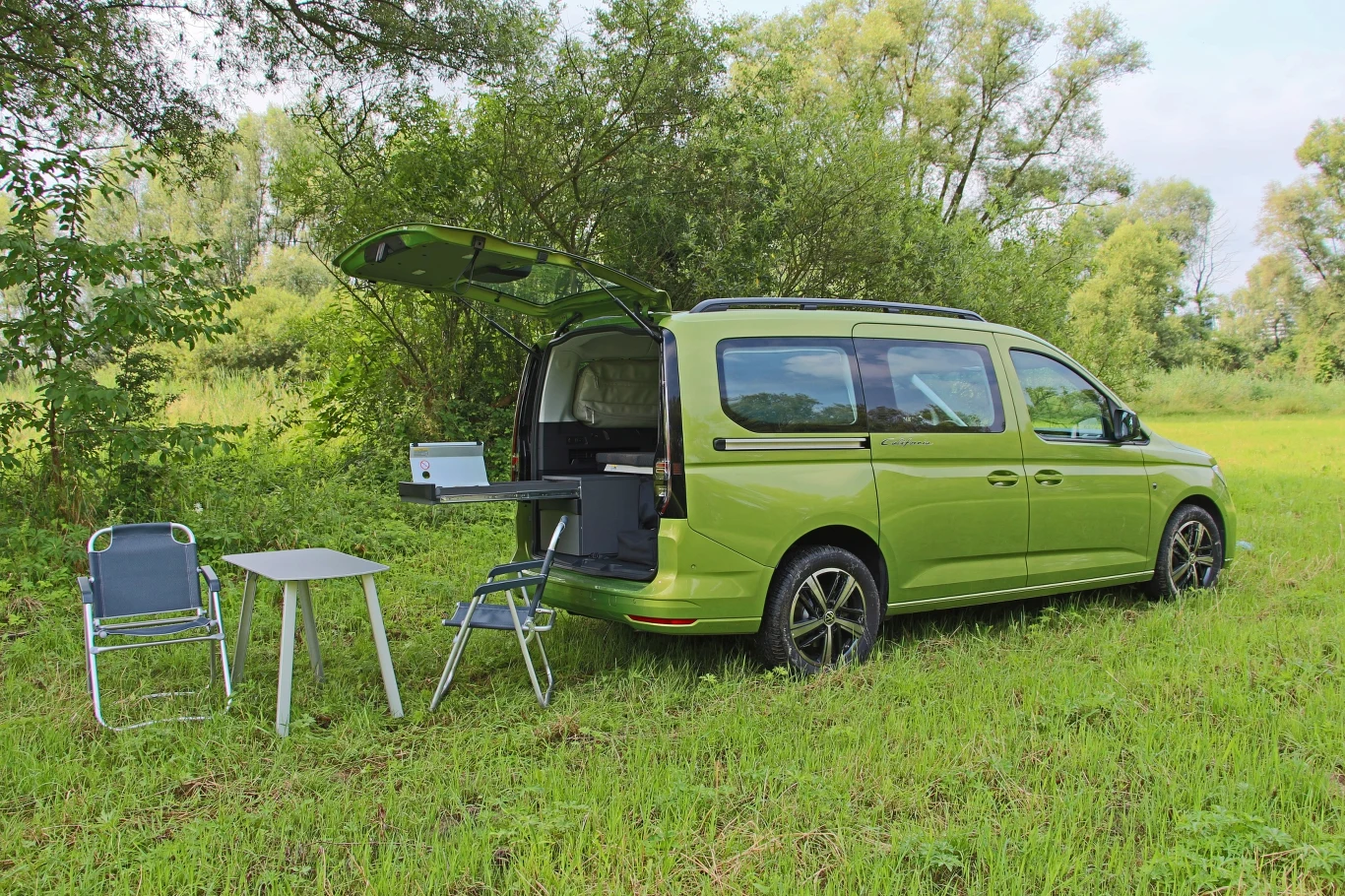 Volkswagen Caddy California 2.0 TDI DSG Volkswagen Caddy California 2.0 TDI DSG