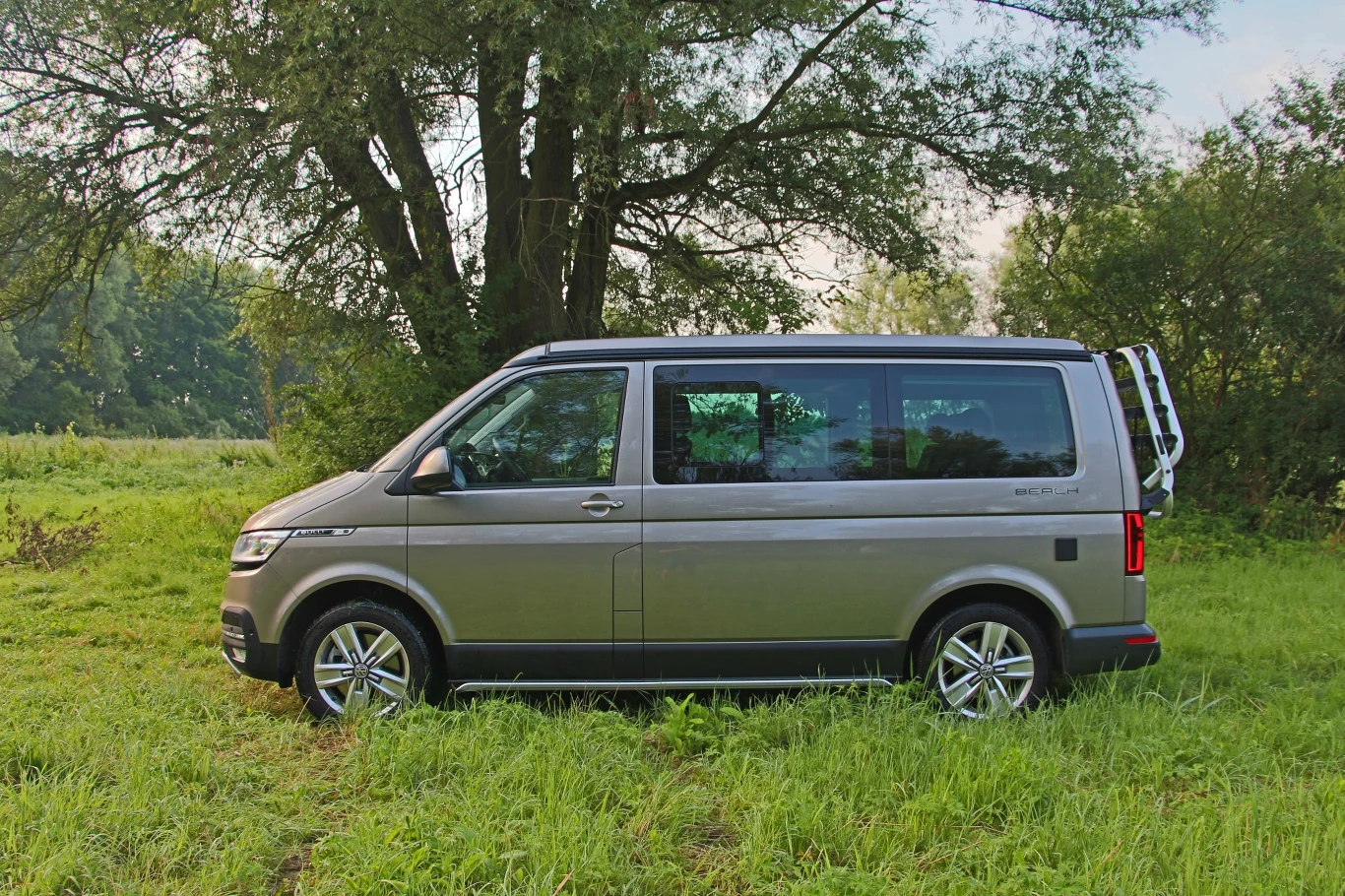 Volkswagen California Beach