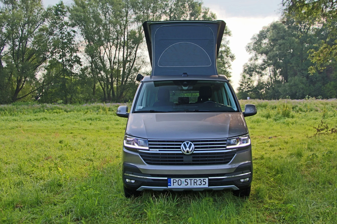 Volkswagen California Beach
