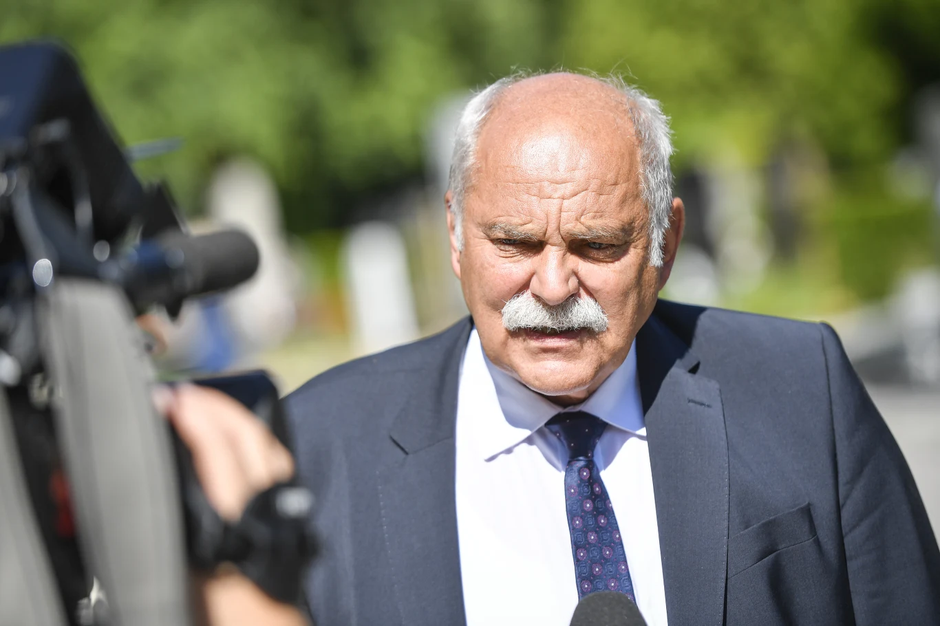 Krzysztof Szuster Krzysztof Szuster