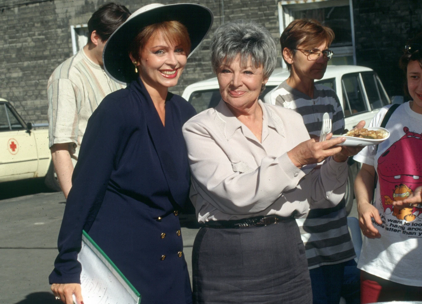 Halina Dobrowolska i Izabela Trojanowska w "Klanie"