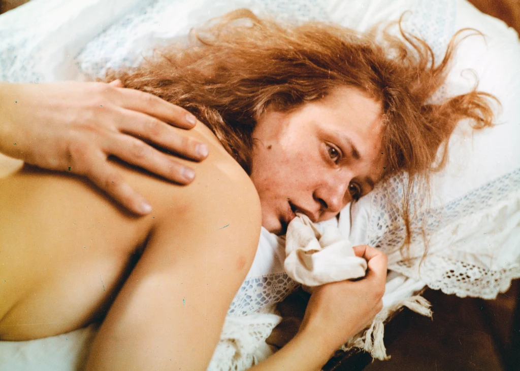 Barbara Grabowska w filmie "Gorączka"