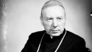 Kadrynał Stefan Wyszyński w sprawowaniu kościelnych funkcji czuł się samotny wobec władz państwowych wrogo nastawionych do Kościoła