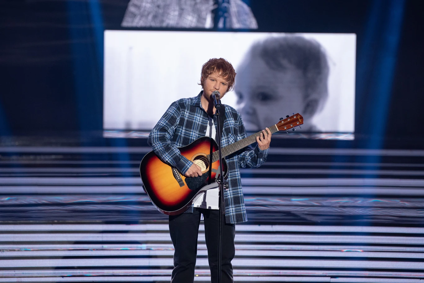 Barbara Kurdej-Szatan jako Ed Sheeran