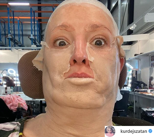 Barbara Kurdej-Szatan, "Twoja Twarz Brzmi Znajomo" https://www.instagram.com/kurdejszatan/