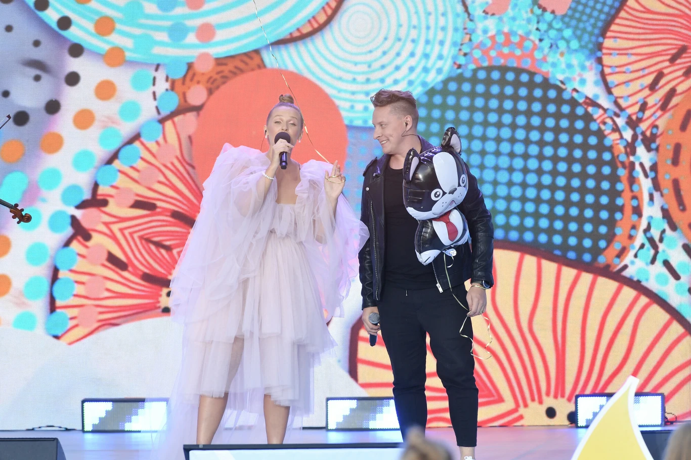 Kasia Mosek i Antek Smykiewicz wykonali w duecie "Pieski małe dwa".