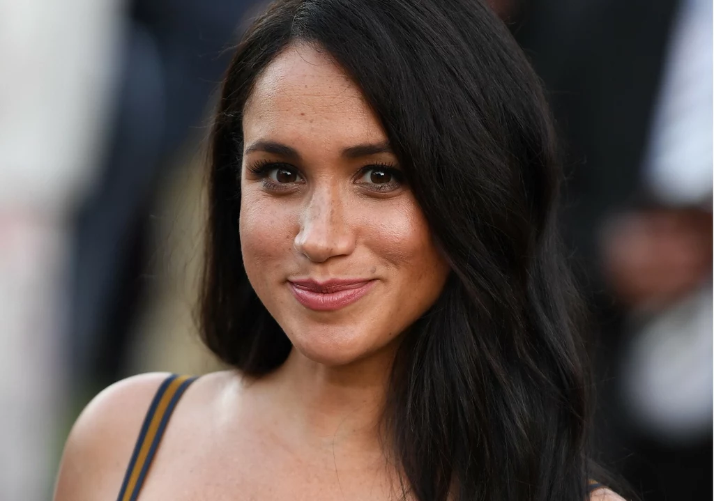 Związek Meghan Markle i  księcia Harry'ego od początku budził mieszane uczucia wśród członków brytyjskiej monarchii