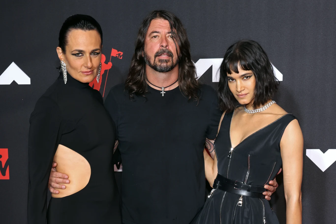 Paola Kudacki, Dave Grohl, i Sofia Boutella 