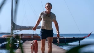 Daniel Craig w scenie z "Nie czas umierać"