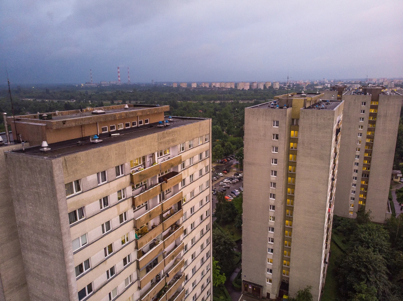 Zagracone mieszkania to domena biedaków. Bogaci pozbywają się zbędnych rzeczy