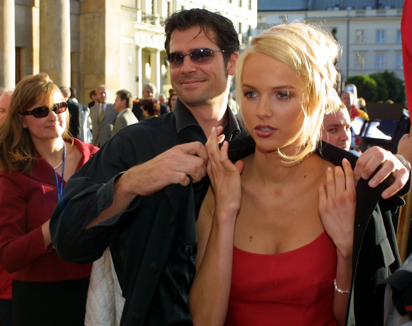 Film Jerzego Kawalerowicza obejrzało w polskich kinach rekordowe 4,3 mln widzów, co przyniosło "Quo Vadis" Nagrodę Stowarzyszenia "Kina Polskie" - Brylantowy Bilet. Film Jerzego Kawalerowicza obejrzało w polskich kinach rekordowe 4,3 mln widzów, co przyniosło "Quo Vadis" Nagrodę Stowarzyszenia "Kina Polskie" - Brylantowy Bilet.