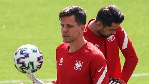 Łukasz Fabiański nie zasłużył na to, aby wpychać go za plecy Wojciecha Szczęsnego