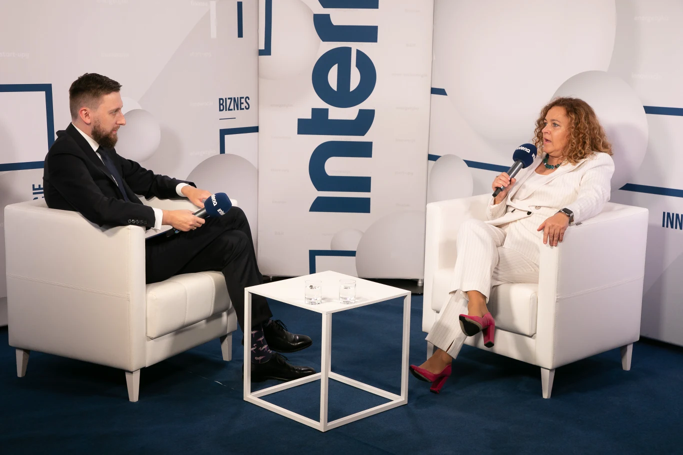 Anna Rulkiewicz, prezes Grupy Luxmed w studiu Interii