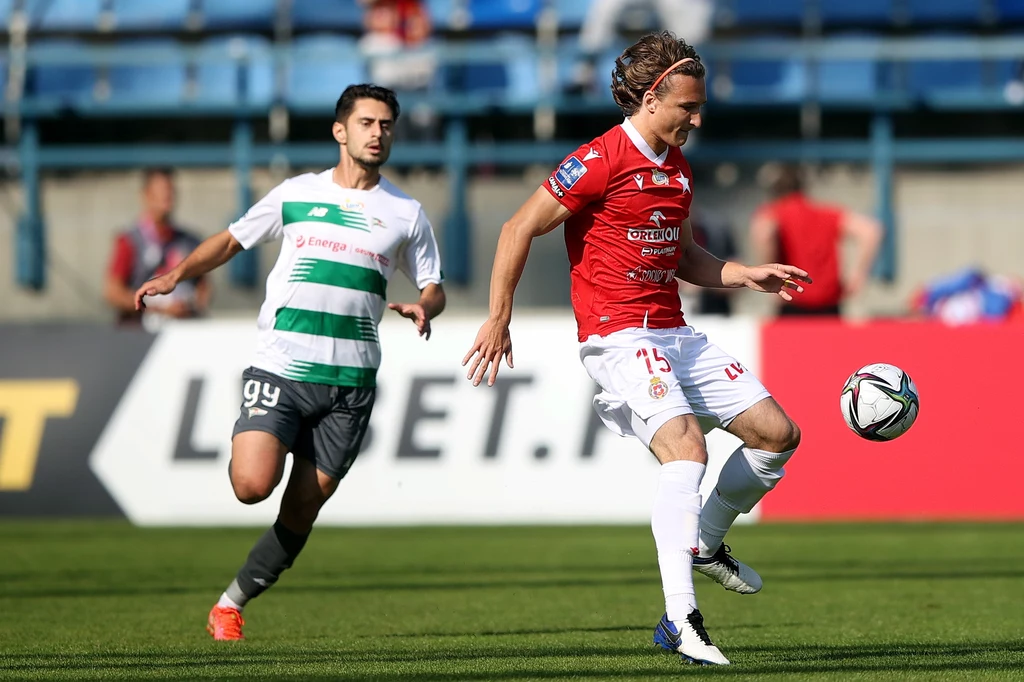 Matej Hanousek (z prawej) oraz Ilkay Durmus Matej Hanousek (z prawej) oraz Ilkay Durmus