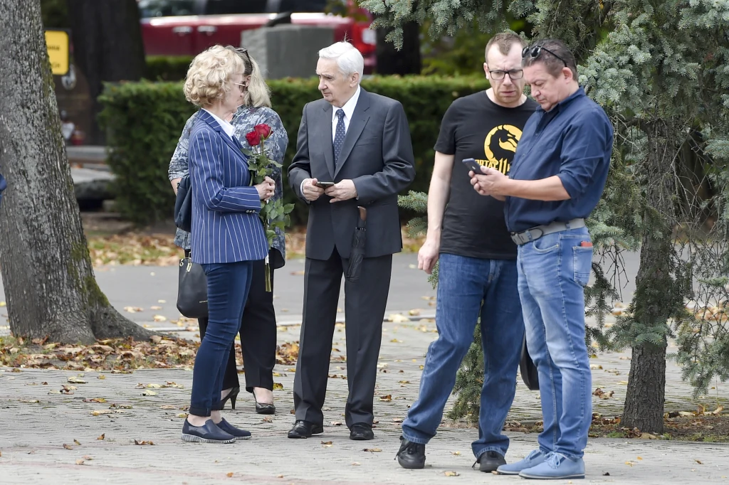 Małgorzata Deszkiewicz, Tadeusz Sznuk, Tomasz Kozłowicz Małgorzata Deszkiewicz, Tadeusz Sznuk, Tomasz Kozłowicz