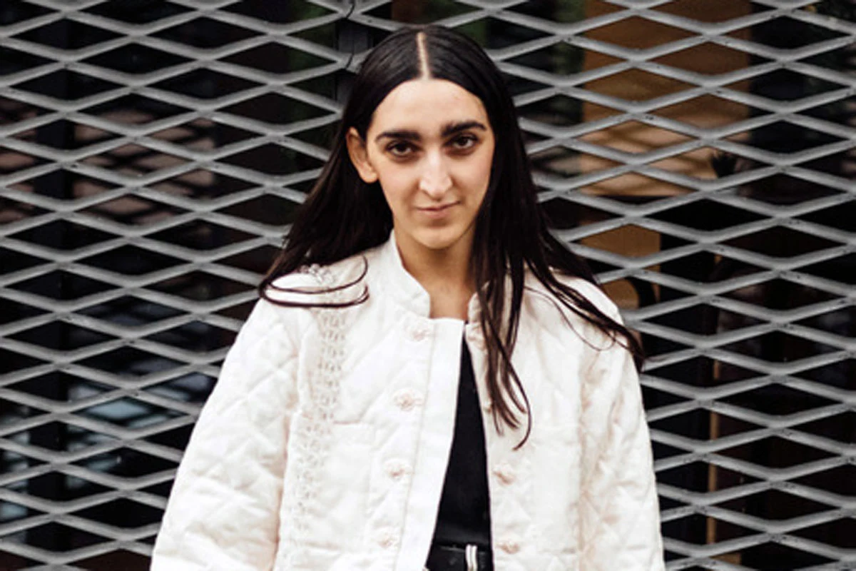 Armine Harutyunyan została zauważona przez Alessandra Michele — dyrektora kreatywnego domu mody Gucci Armine Harutyunyan została zauważona przez Alessandra Michele — dyrektora kreatywnego domu mody Gucci