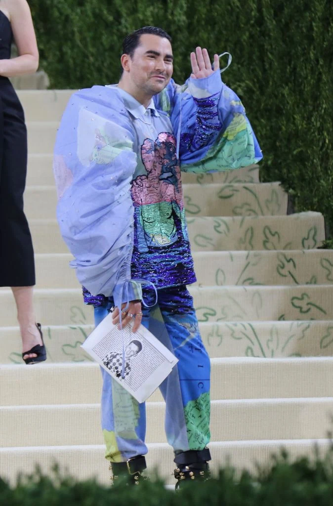 Met Gala 2021: Dan Levy Met Gala 2021: Dan Levy