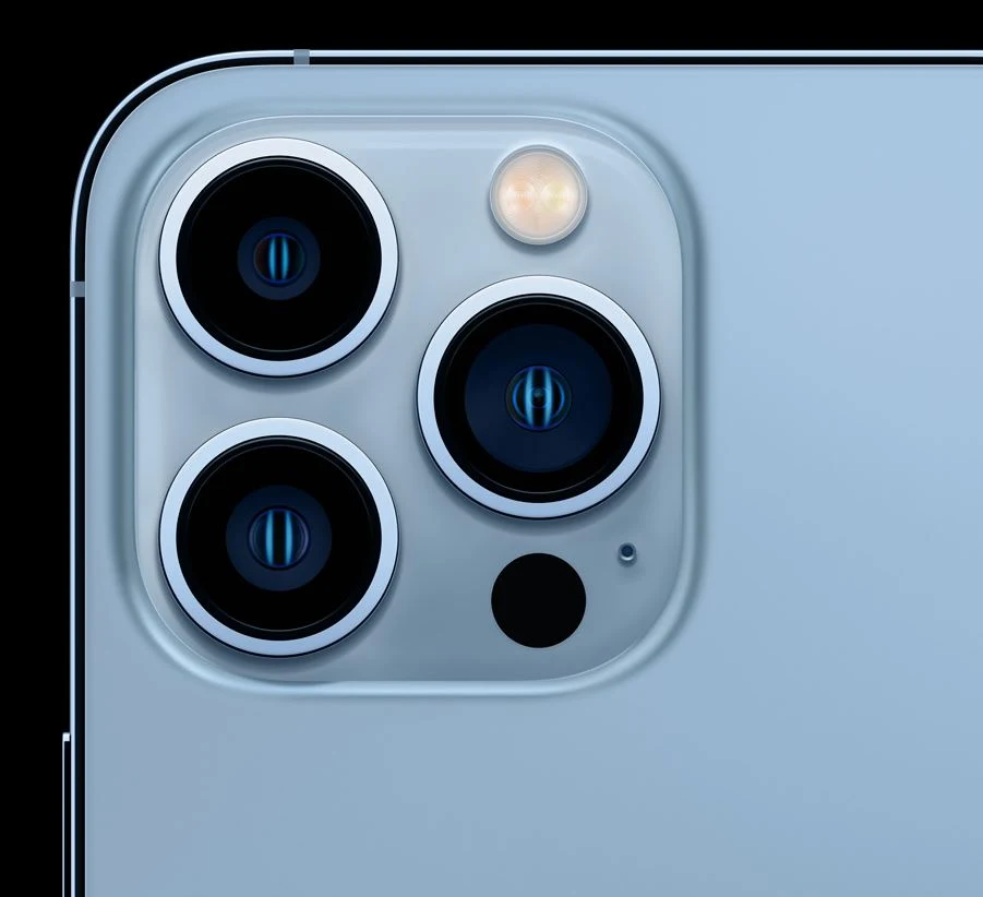 iPhone 13 Pro iPhone 13 Pro