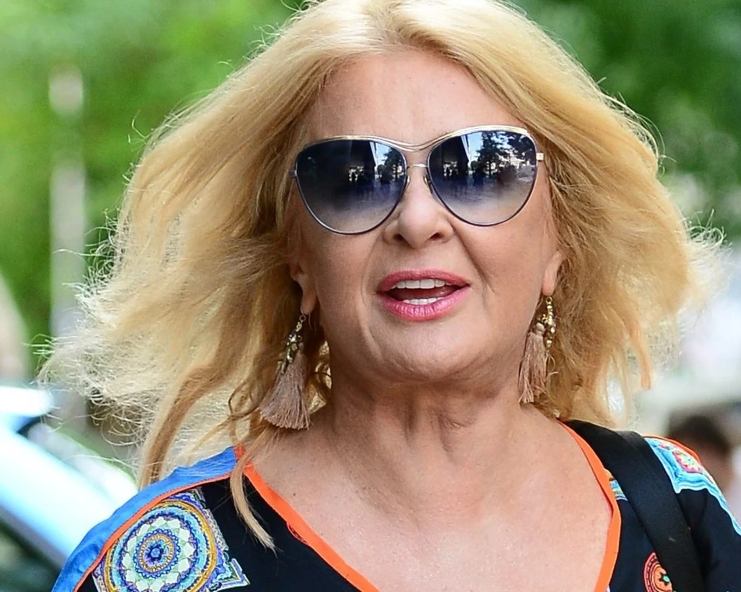 Majka Jeżowska kusi biustem! Wygląda na swój wiek? Majka Jeżowska kusi biustem! Wygląda na swój wiek?