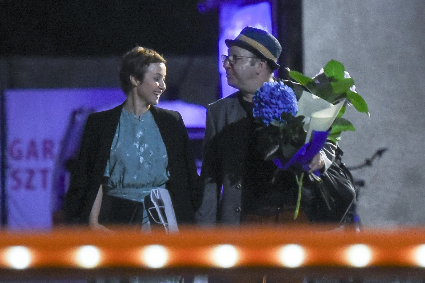 Zbigniew Zamachowski i Gabriela Muskała wspólnie opuścili bankiet po spektaklu Zbigniew Zamachowski i Gabriela Muskała wspólnie opuścili bankiet po spektaklu