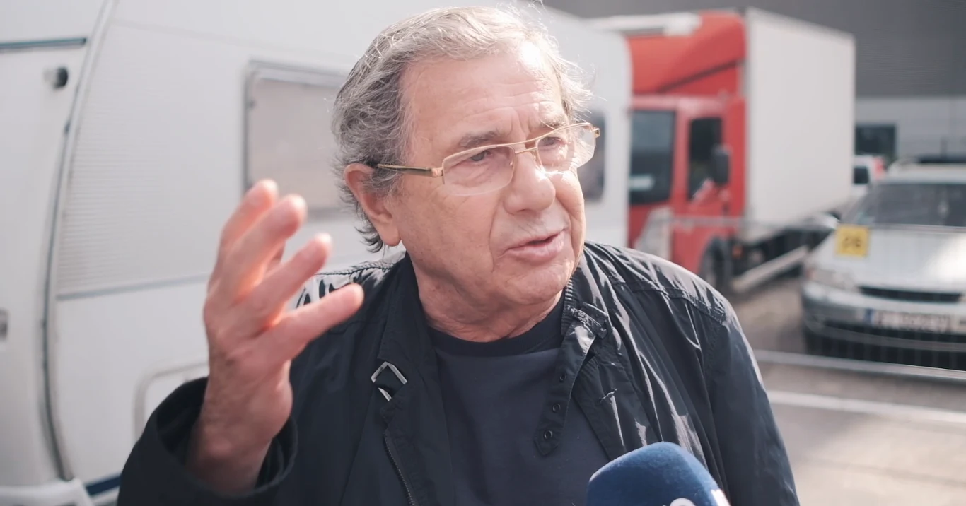 Janusz Gajos na planie filmu "Fuks 2"