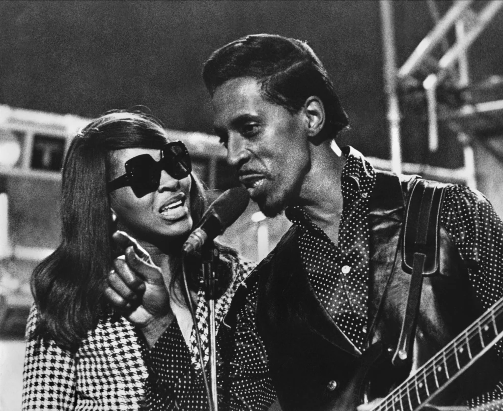 Tina Turner i jej były mąż Ike Turner na zdjęciu w 1967 roku 