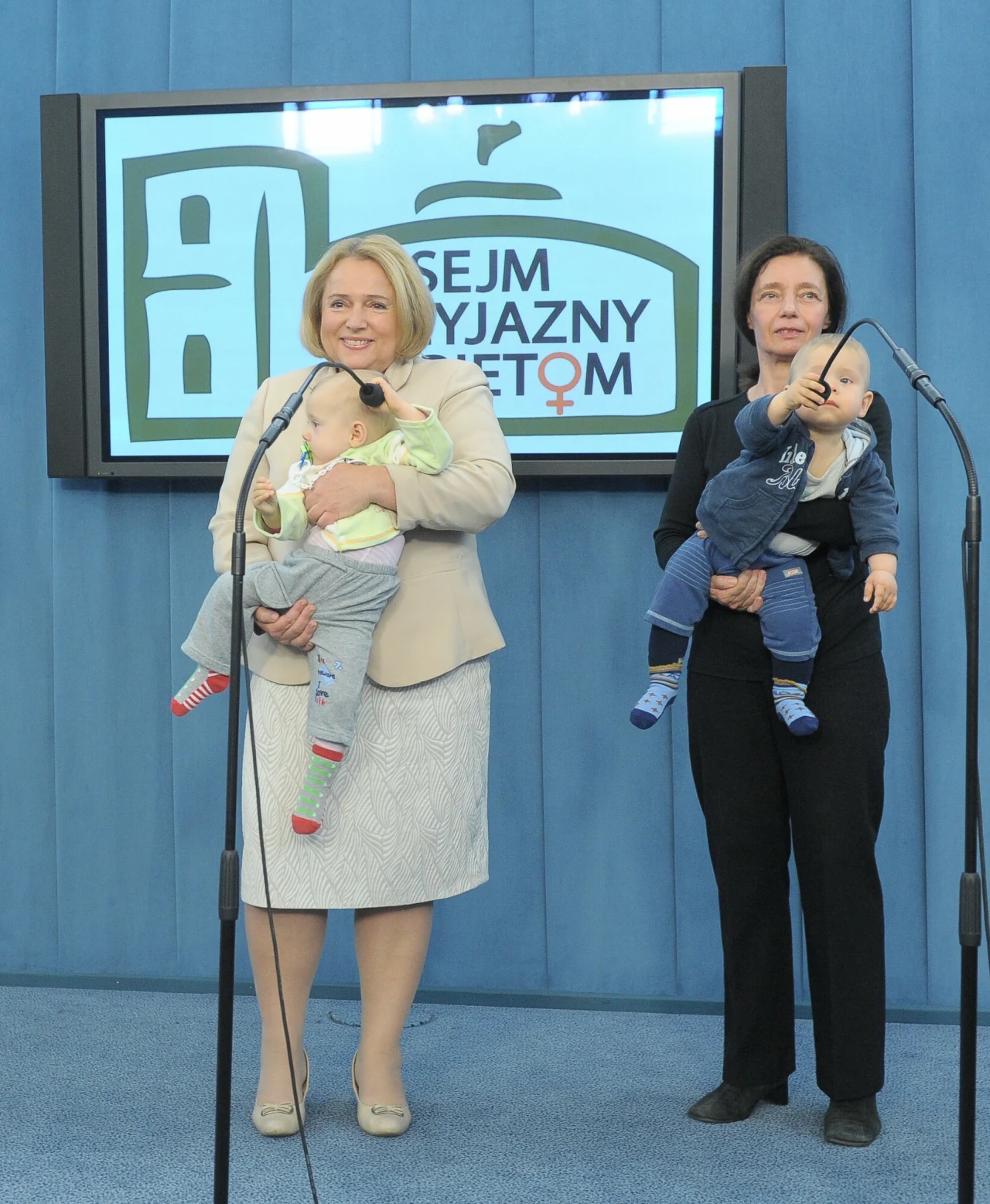 Konferencja prasowa dotycząca przyznania emerytury Barbarze Sienkiewicz.