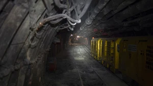 Korytarz w kopalni, zdjęcie ilustracyjne