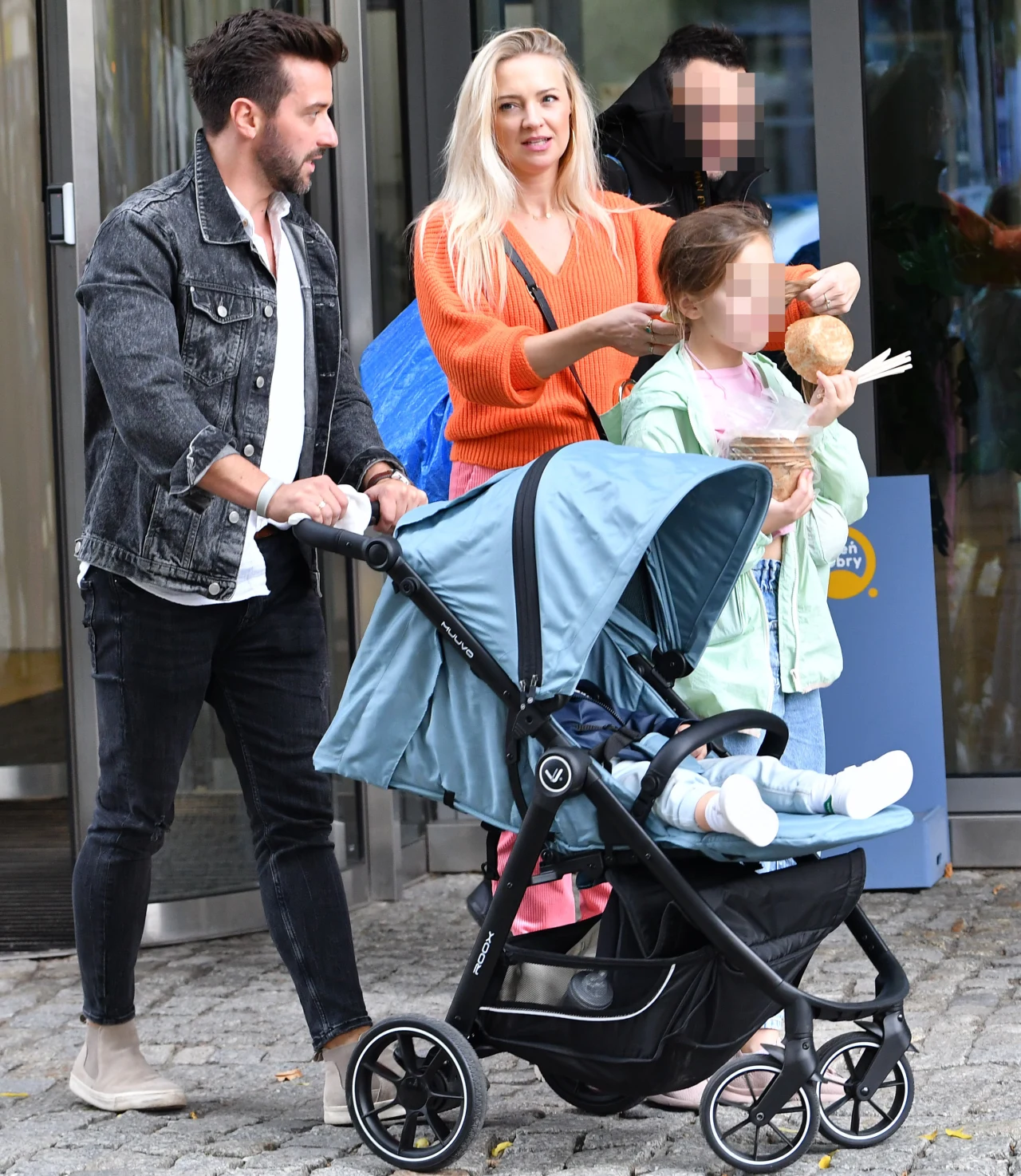 Basia Kurdej-Szatan z rodziną