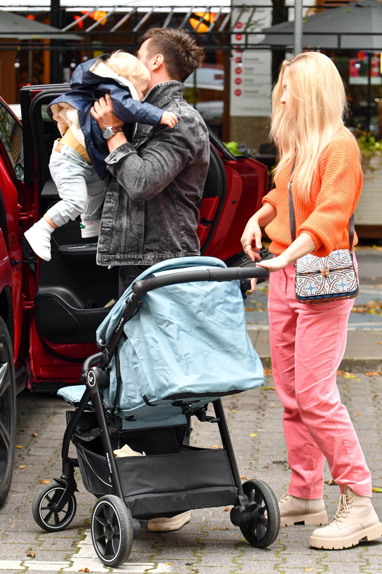 Basia Kurdej-Szatan z rodziną