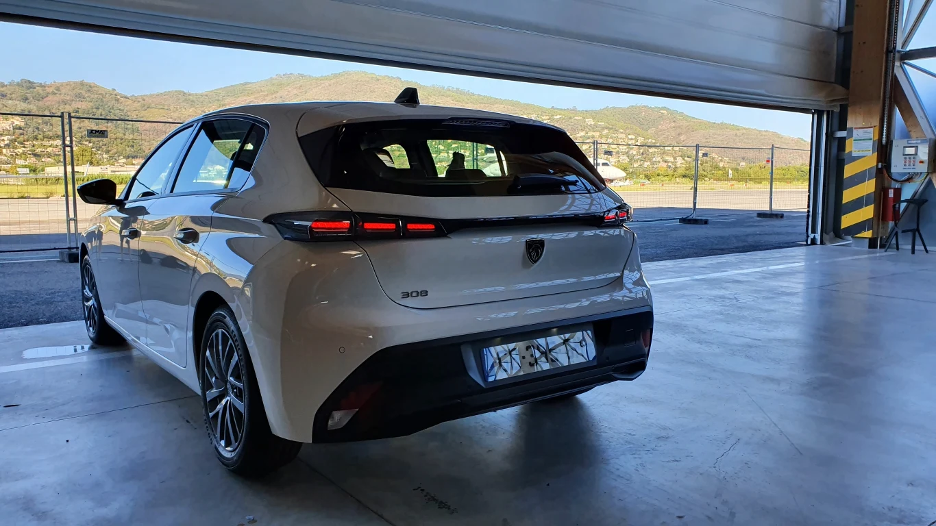 Peugeot 308