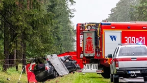 Potworny wypadek. Śmierć czterech osób w tym trójki dzieci w wieku 3, 6 oraz 9 lat