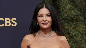 Catherine Zeta-Jones zadała szyku na Primetime Emmy