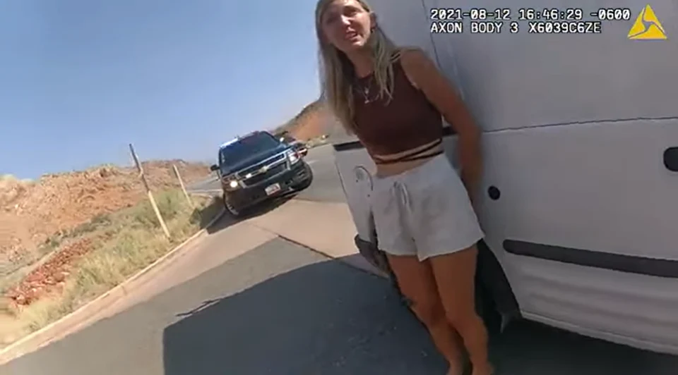 Gabby Petito podczas interwencji policji Gabby Petito podczas interwencji policji