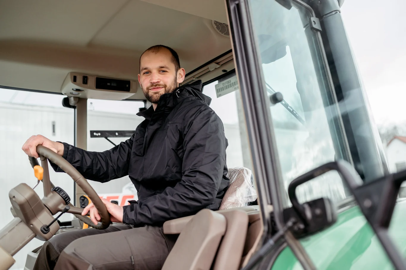 26-letni Stanisław - bohater ósmej edycji "Rolnik szuka żony", fot. z oficjalnego profilu programu na Facebooku 26-letni Stanisław - bohater ósmej edycji "Rolnik szuka żony", fot. z oficjalnego profilu programu na Facebooku
