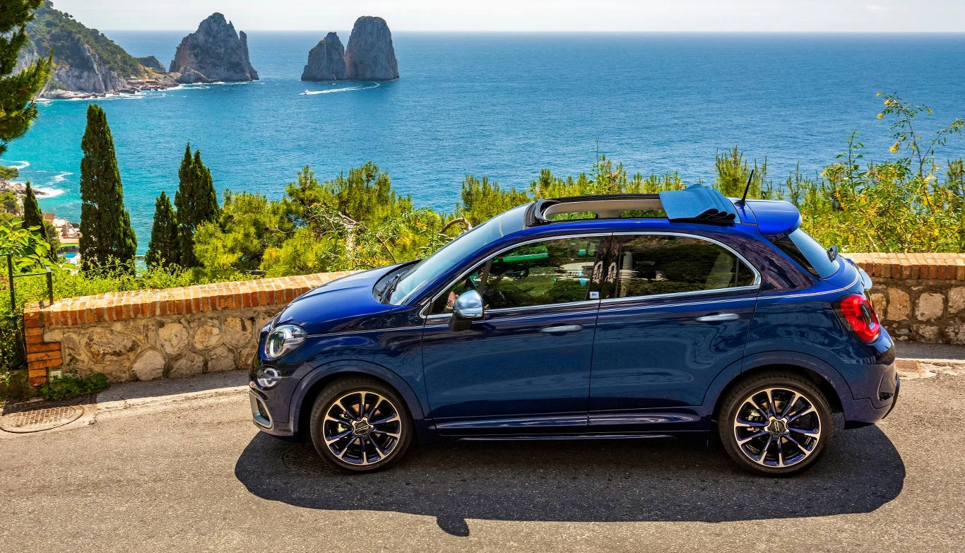 Fiat 500X Dolcevita Yacht Club Capri Fiat 500X Dolcevita Yacht Club Capri