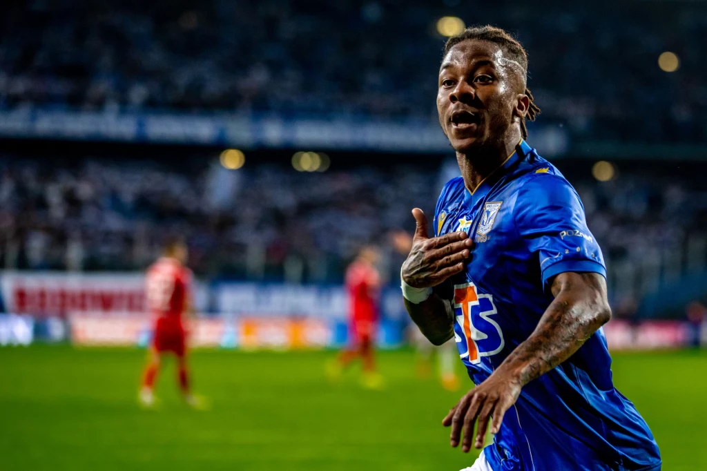 Adriel Ba Loua po golu w meczu Lech Poznań - Wisła Kraków Adriel Ba Loua po golu w meczu Lech Poznań - Wisła Kraków