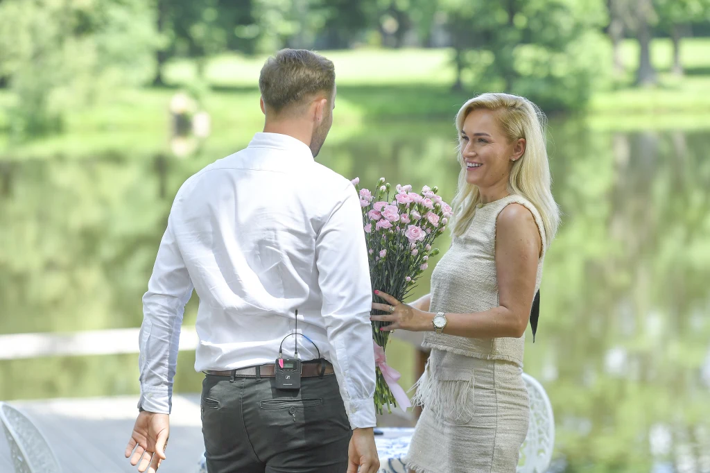 W drugim odcinku "Rolnik szuka żony 8" widzowie obejrzą randki Kamili z kandydatami W drugim odcinku "Rolnik szuka żony 8" widzowie obejrzą randki Kamili z kandydatami